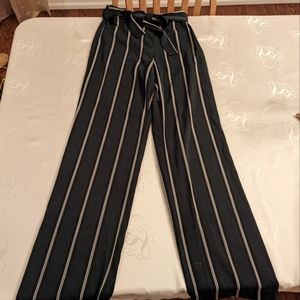 Dynamite - High Waisted Wide Leg Pants - Size XS